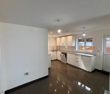 Sandgalls Drive, Lakenheath, BRANDON - Photo 4