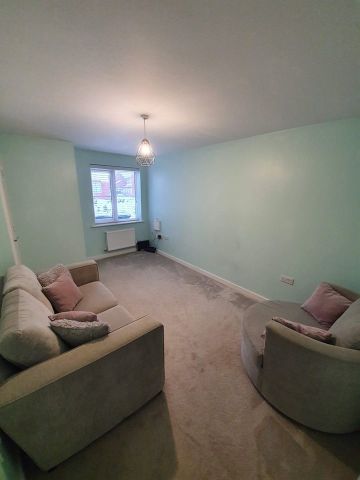 2 Bed Semi-Detached House, Electric Way, B11 - Photo 2