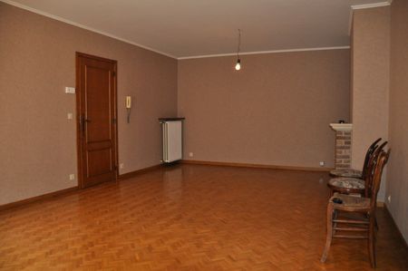 Verzorgd appartement in het centrum van Izegem - twee slaapkamers. - Foto 4