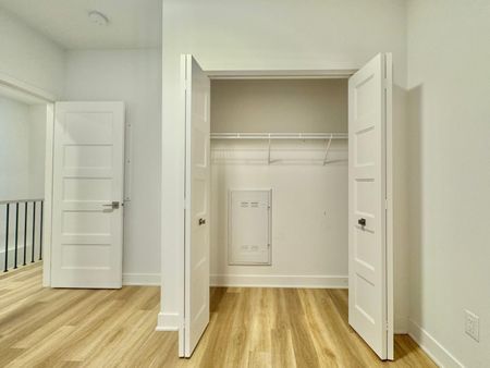 Unit 103: Entire unit - Photo 3