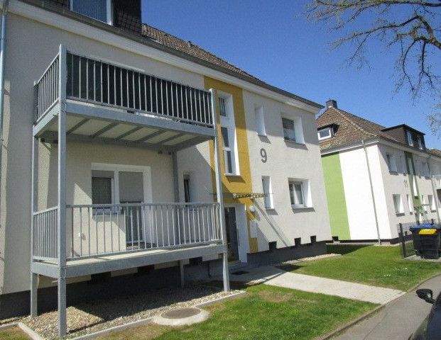 Schöne Wohnung: 2-Zimmer-Dachgeschosswohnung - Photo 1