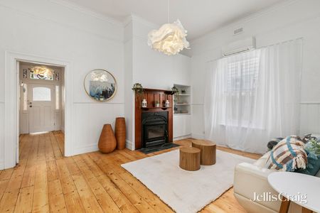 32 Power Street, Williamstown VIC 3016 - House For Rent | Domain - Photo 5