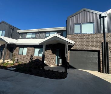 BRAND NEW 2 BEDROOM TOWNHOUSE - Photo 1