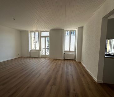 Superbe 4.5 pièces rénové au cœur de Delémont - Photo 2