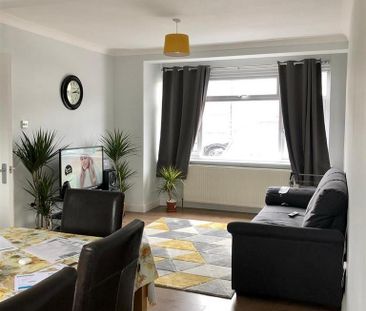 3 bedroom house to rent - Photo 2