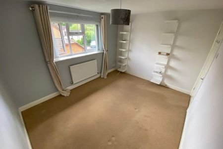 Meadowcroft, Hagley, STOURBRIDGE - Photo 5