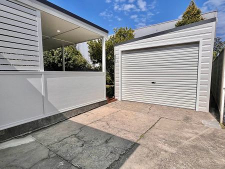 14 Downie Street, Maryville - Photo 3