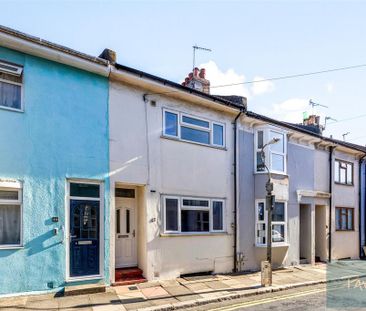 1 bedroom in a house share to rent - Photo 6