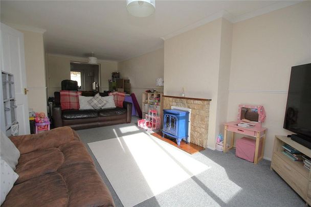 3 bedroom terraced house to rent - Photo 1