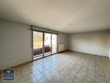 Location Appartement 3 pièces 76m² ST LAURENT SUR SAONE 01750 - Photo 3