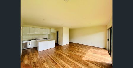 Perfect Location!!! - Photo 3