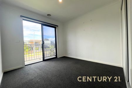 Quiet Court Family Comfort - Photo 4