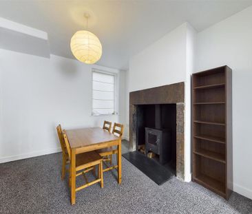 2 bedroom private hall to rent - Photo 3