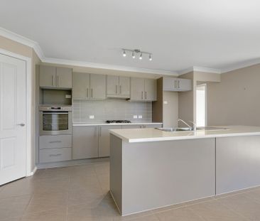 Spacious Family Home - Photo 1