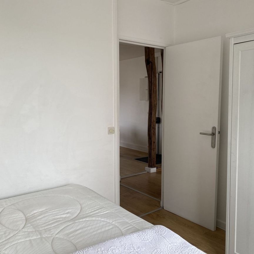 Appartement 2 pièces de 44 m² à Paris (75018) - Photo 1