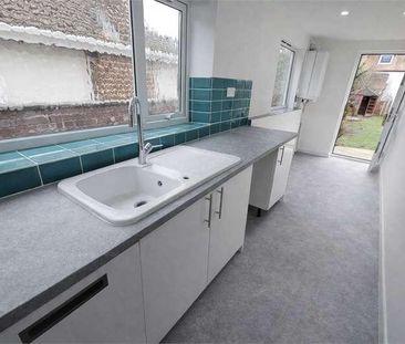 Ormonde Gardens, Leigh On Sea, Leigh On Sea, SS9 - Photo 6