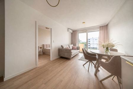 Nowe klimatyzowane 2 pokoje duża loggia | Grunwald 50 m² - Zdjęcie 2