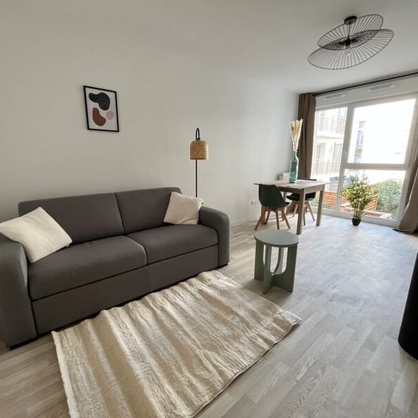 Location Appartement 1 pièce 26m² MERIGNAC 33700 - Photo 1