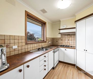 2/30 Thomas Street, Doncaster East - Photo 4