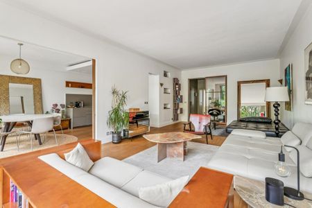 Appartement • Auteuil Nord - Photo 2