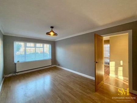 Piercefield Court, Piercefield Road, Formby, L37 - Photo 2