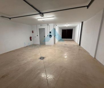 Casa adosada de alquiler en Calle de Elena Fortún, Valdebebas - Val... - Photo 1