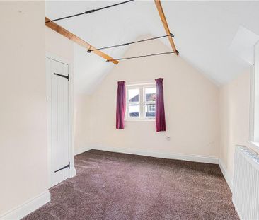 2 bedroom detached house to rent - Photo 3