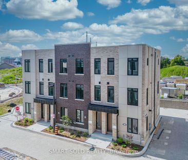 For Lease - 29 Spruce Pines Crescent, Toronto, Ontario - Photo 3