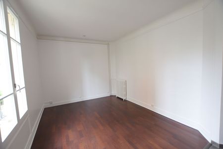 Location appartement 3 pièces, 66.20m², Courbevoie - Photo 3