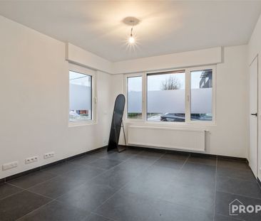 Huis te huur in Hulste - Photo 1