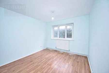 2 Bed Flat, Thorne Close, E16 - Photo 2
