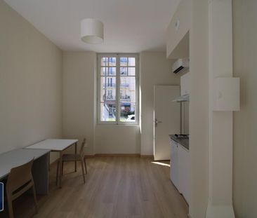 Location Appartement 1 pièce 21m² GRENOBLE 38000 - Photo 1