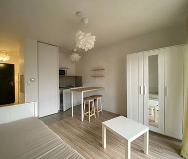 Location Appartement 1 pièce 20m² MAROMME 76150 - Photo 2