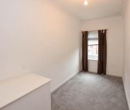 2 bed House - Mid Terrace for Rent - Photo 4