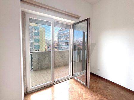 Apartamento T4 em Lisboa - Photo 3