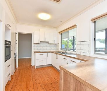 18 Murray Road, Cardiff - Photo 1