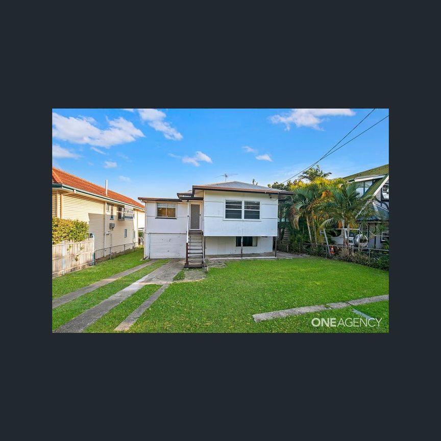 47 Cowen Street, Margate, Qld 4019 - Photo 1