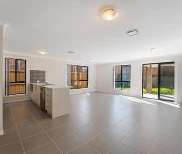 Brand New Family Home in Bardia! - Photo 1