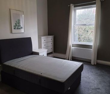 1 bedroom in a house share to rent - Photo 6