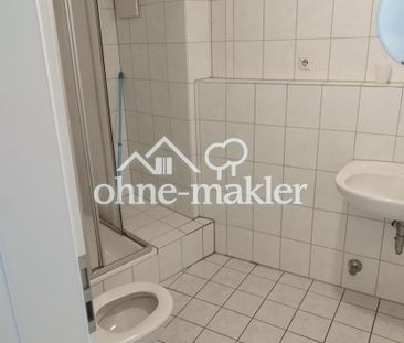 Schöne gemütliche ruhige 2 Zimmer Dachgeschoss Wohnung - Foto 1