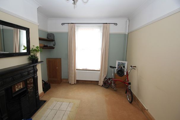 2 Bedroom HOUSE, Chester - Photo 1