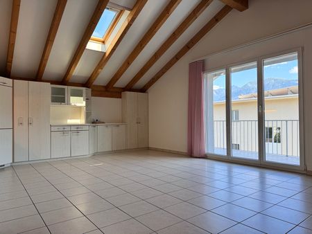 Spazio, tranquillità e ideale per famiglie allargate - Photo 2