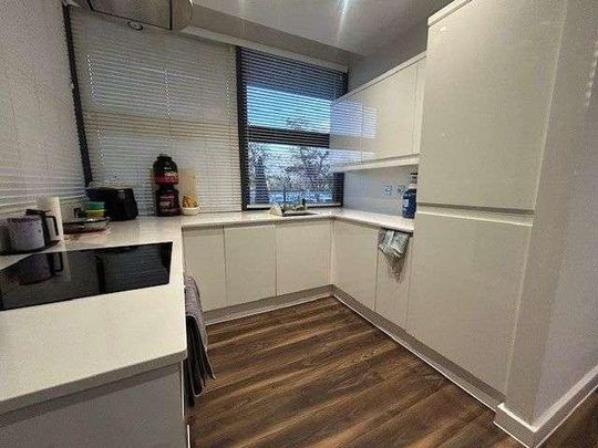 South Row, Centro, MK9 - Photo 1