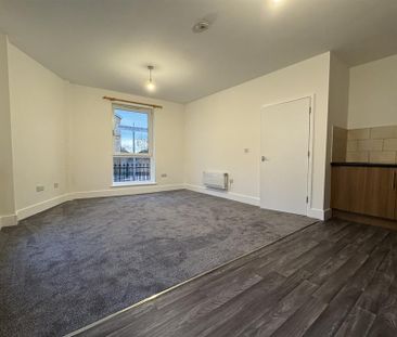1 bedroom flat to rent - Photo 6