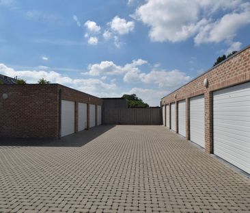Modern 2-slpk. app. - ZW-terras en garagebox te "Oevel" - Photo 1