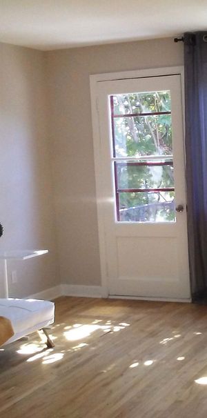 Grand 4 ½ Lumineux Rénovations Récentes - Photo 1