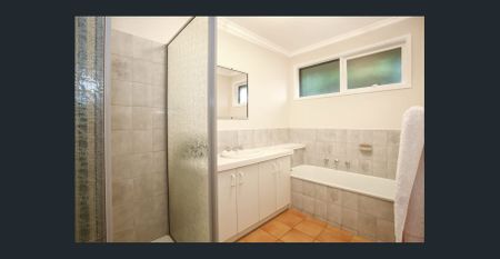 3 Bedroom Family Home in Convenient Location - Photo 5