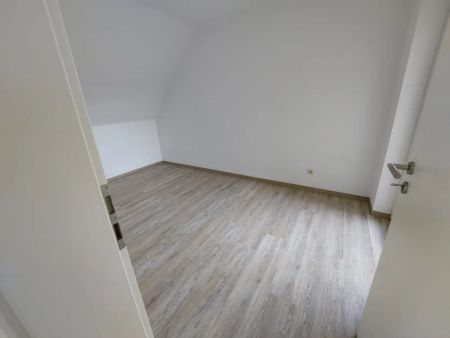 Frisch renovierte 4 Zimmer Maisonette-Wohnung in Löhne - Besebruch - Photo 3