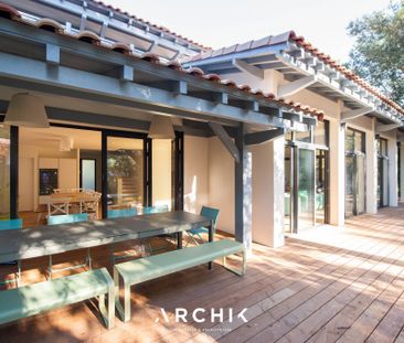 Architecture contemporaine d'inspiration Gaume, cette maison de 250... - Photo 2