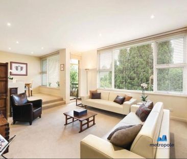 13/30 Lansell Road, TOORAK, VIC - Photo 5